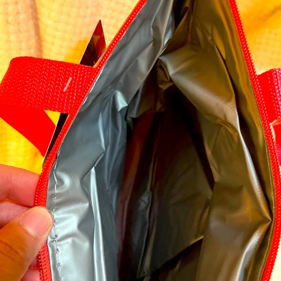 Polar Pack, Insulated Tote Cooler - Picture 4 of 5